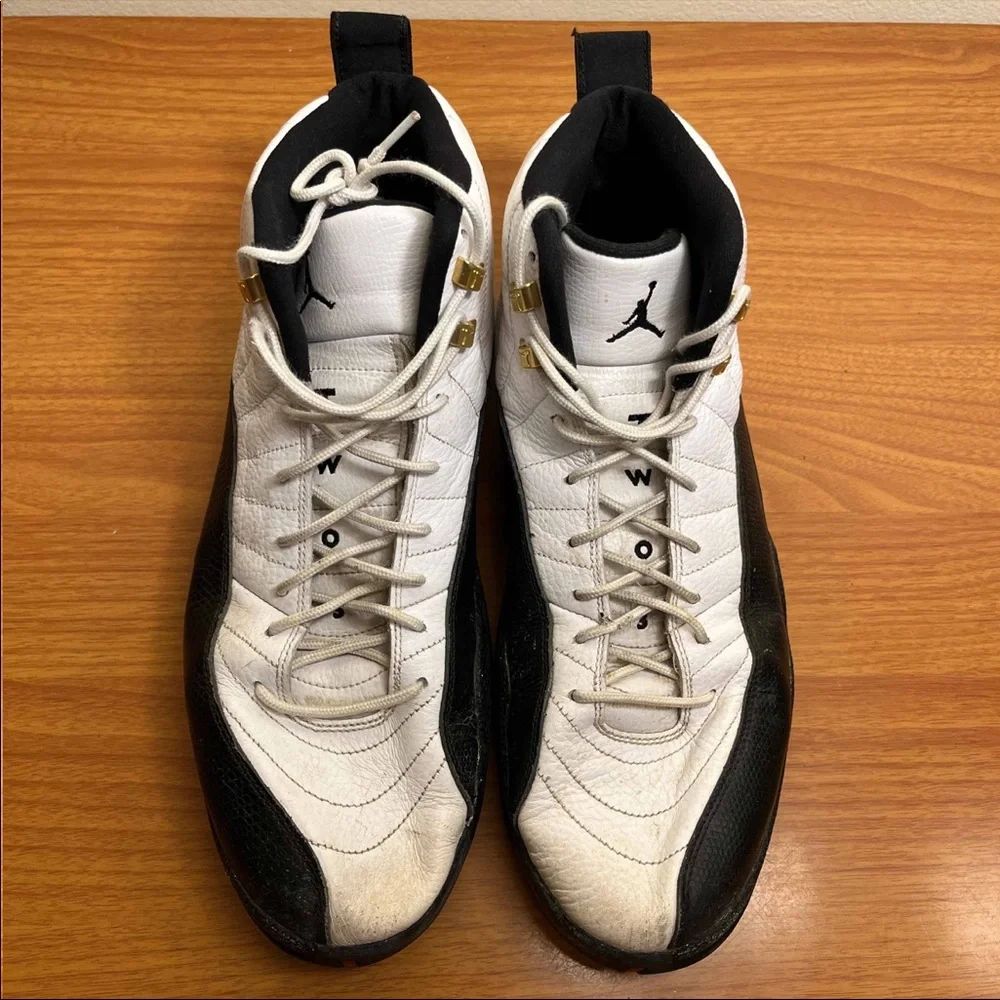 Jordan 12 Taxi - Picture 4 of 13